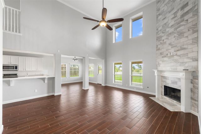 8206 Shady Grove Street, Baytown, TX 77523