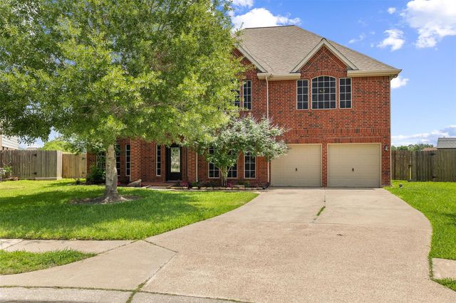 8206 Shady Grove Street, Baytown, TX 77523
