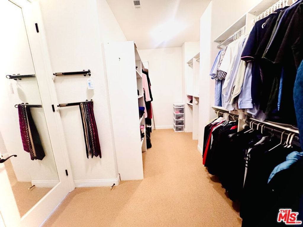 Image 15 of property listing at 8150 Julie Court, Hesperia, CA 92345