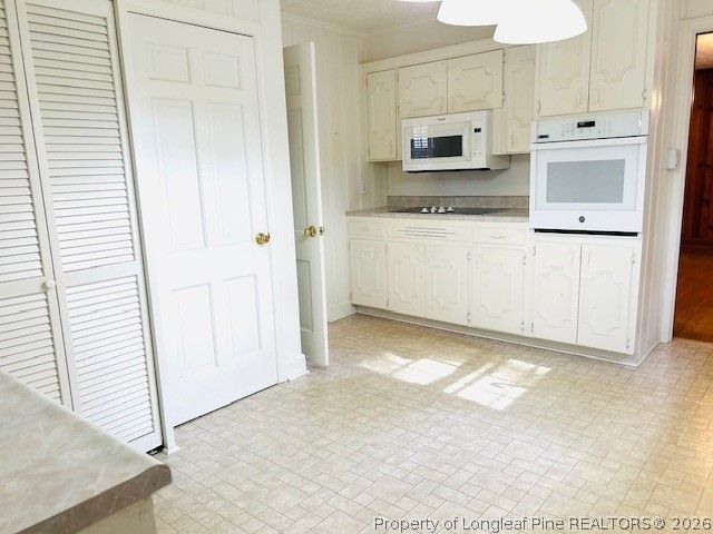 3106 Rowland Avenue, Lumberton, NC 28358