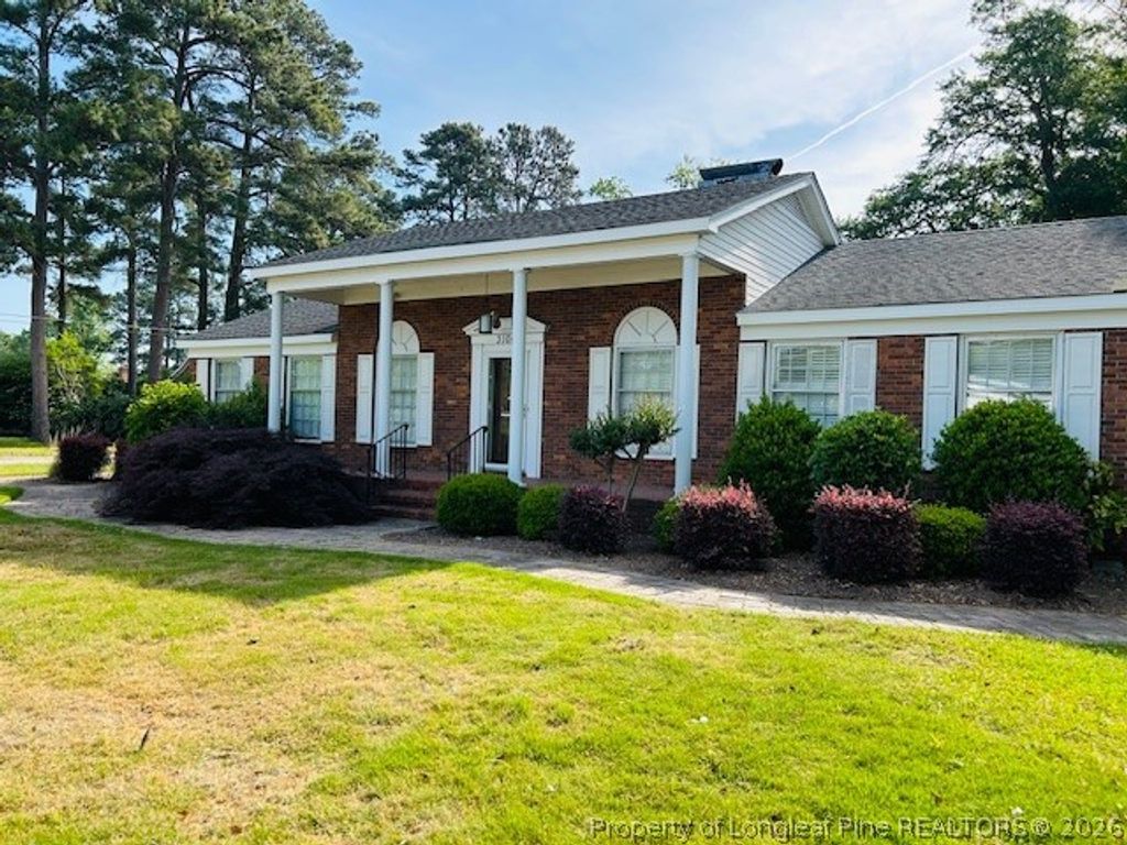 3106 Rowland Avenue, Lumberton, NC 28358 — photo 2