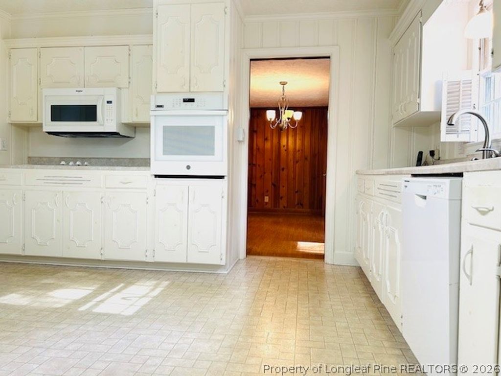3106 Rowland Avenue, Lumberton, NC 28358 — photo 27