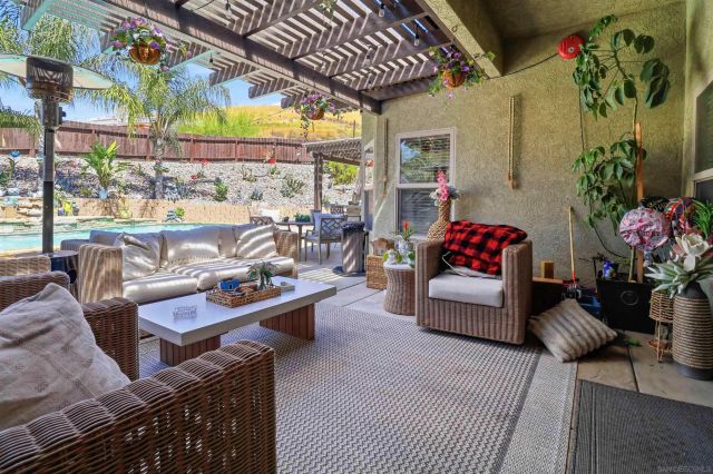 1804 Vista De La Montana, El Cajon, CA 92019