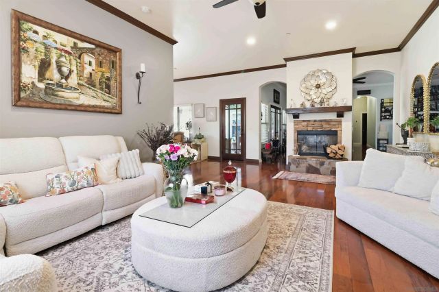 1804 Vista De La Montana, El Cajon, CA 92019