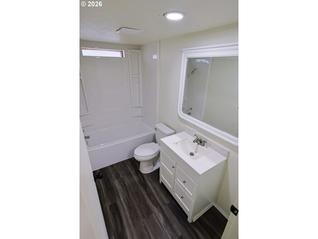 8300 Ne QUATAMA St 139, Hillsboro, OR 97006