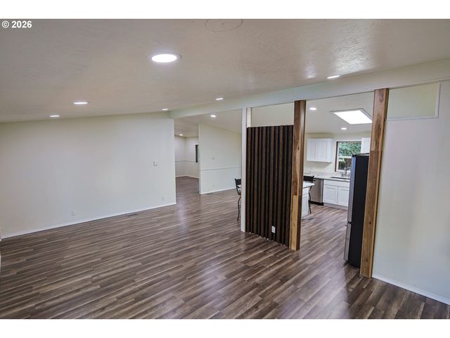 8300 Ne QUATAMA St 139, Hillsboro, OR 97006