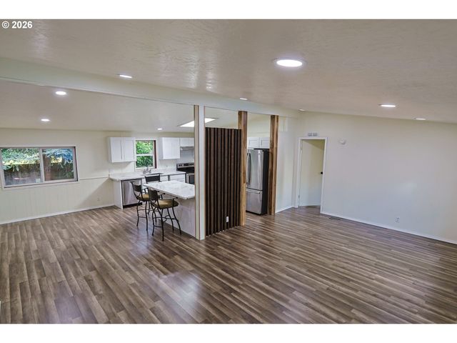 8300 Ne QUATAMA St 139, Hillsboro, OR 97006