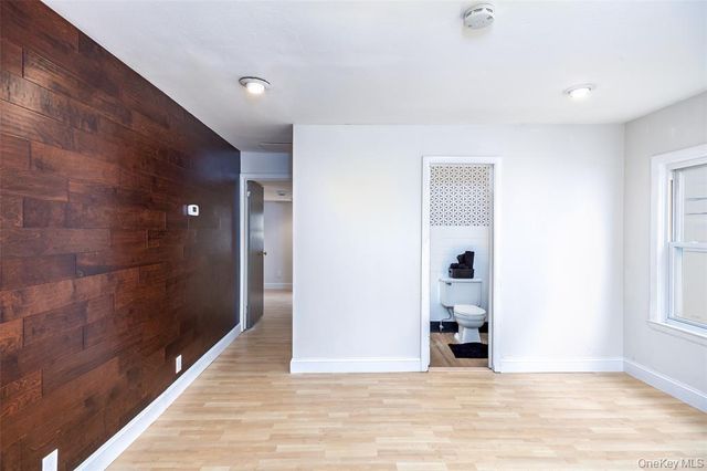 23 Pleasant Avenue, Port Washington, NY 11050