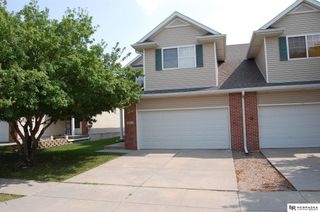 8815 Venice Lane, Lincoln, NE 68526