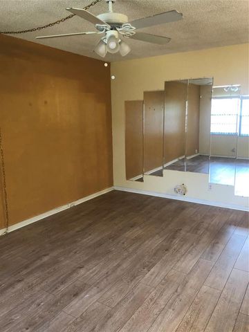 151 SW 135th Terrace 203t, Pembroke Pines, FL 33027