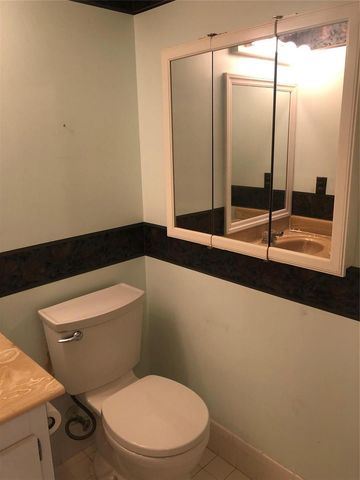 151 SW 135th Terrace 203t, Pembroke Pines, FL 33027