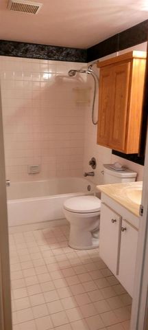 151 SW 135th Terrace 203t, Pembroke Pines, FL 33027