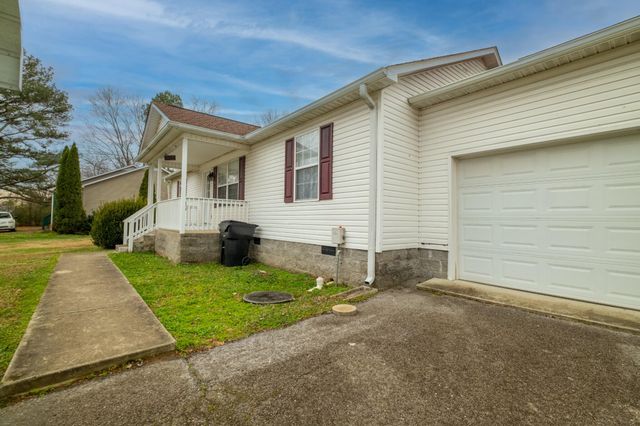 117 Carter Blake Road, Tullahoma, TN 37388