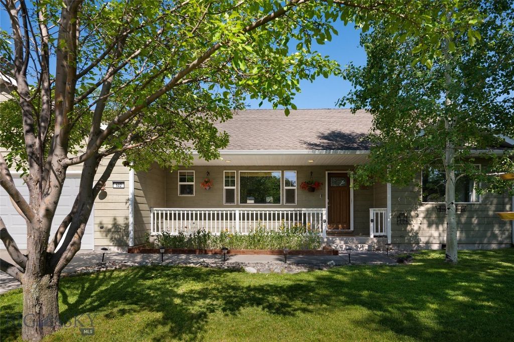 102 Potter Lane, Belgrade, MT 59714