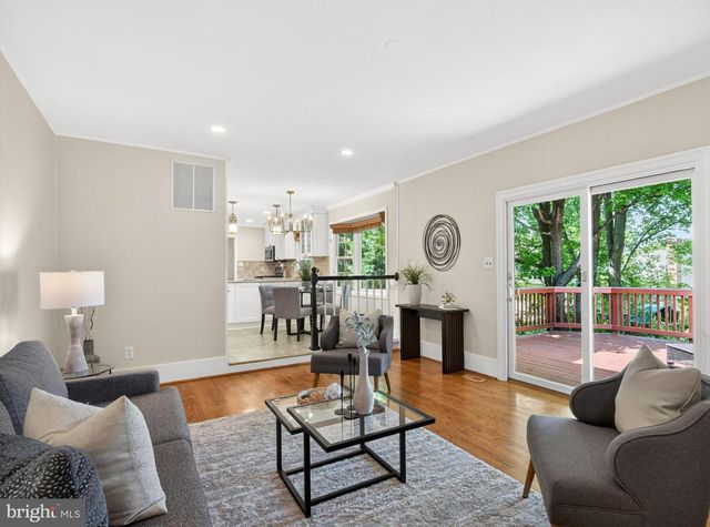 13404 MELVILLE LN, Chantilly, VA 20151