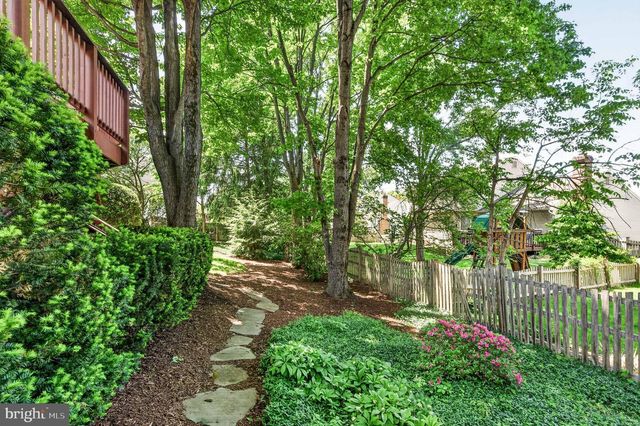 13404 MELVILLE LN, Chantilly, VA 20151