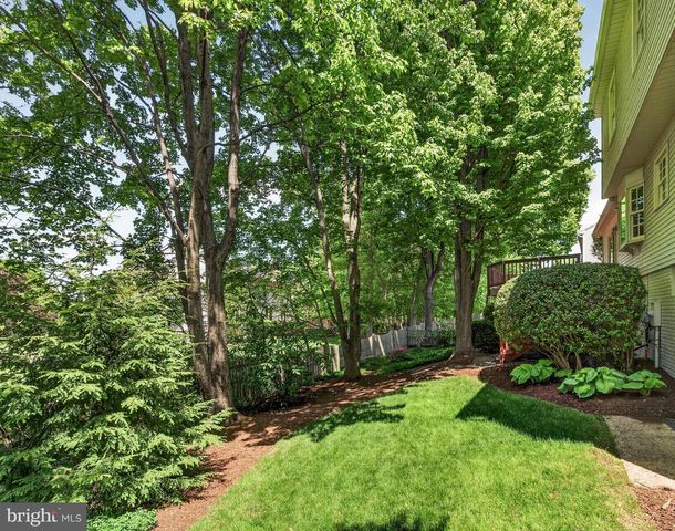 13404 MELVILLE LN, Chantilly, VA 20151
