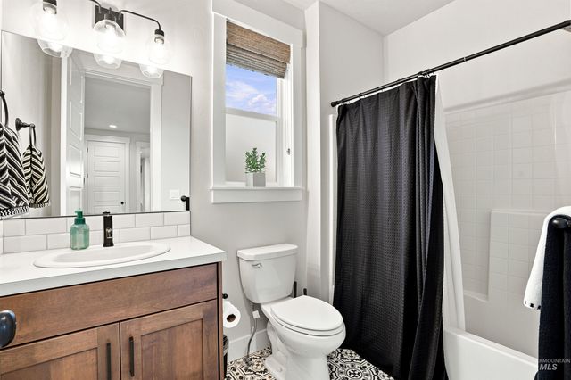 4323 W W Ladle Rapids, Meridian, ID 83646