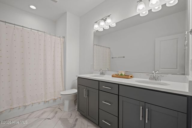 187 Tilloo Cut Way, Hampstead, NC 28443