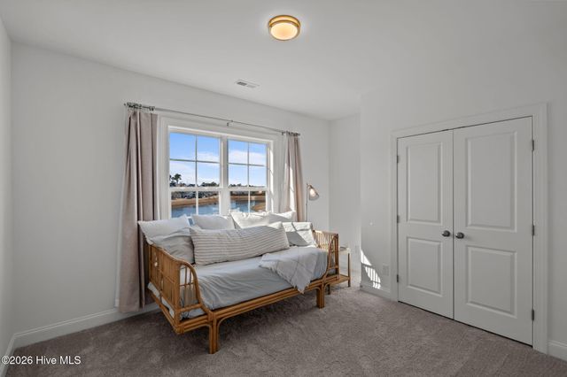 187 Tilloo Cut Way, Hampstead, NC 28443