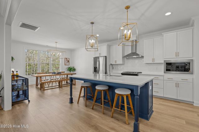 187 Tilloo Cut Way, Hampstead, NC 28443