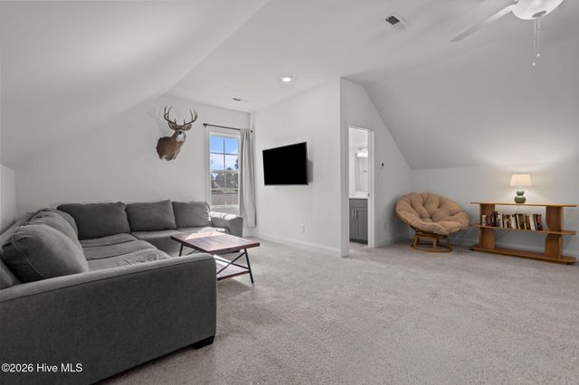 187 Tilloo Cut Way, Hampstead, NC 28443