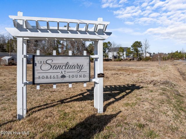 187 Tilloo Cut Way, Hampstead, NC 28443