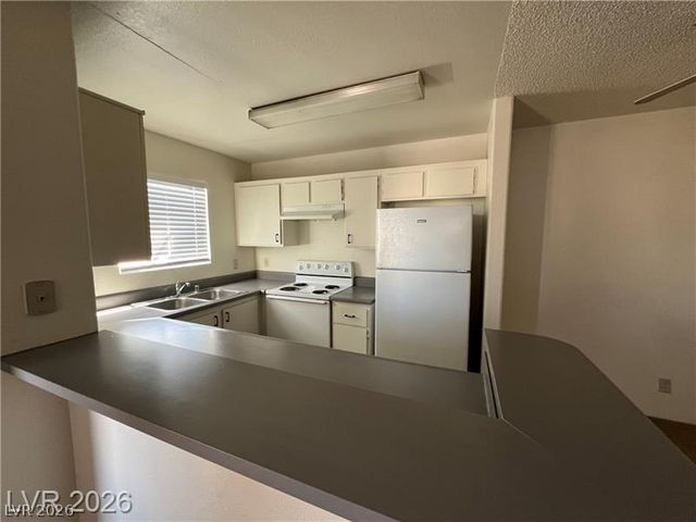 2989 Juniper Hills Boulevard 203, Las Vegas, NV 89142
