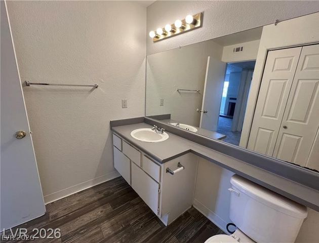 2989 Juniper Hills Boulevard 203, Las Vegas, NV 89142