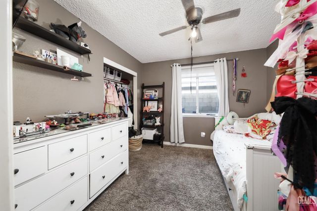 262 Flores Way, Shafter, CA 93263