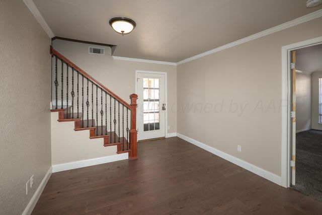 6829 GLENOAK Lane, Amarillo, TX 79109