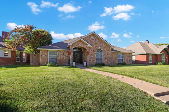 6829 GLENOAK Lane, Amarillo, TX 79109