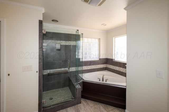 6829 GLENOAK Lane, Amarillo, TX 79109