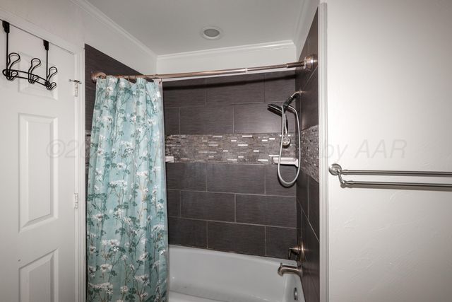 6829 GLENOAK Lane, Amarillo, TX 79109