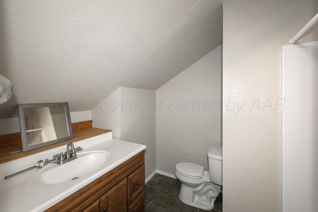 6829 GLENOAK Lane, Amarillo, TX 79109