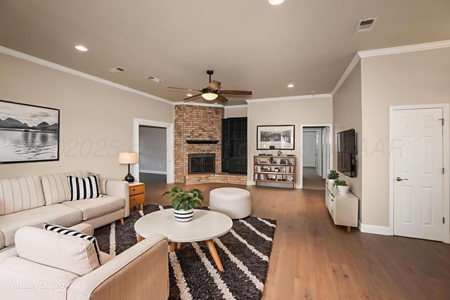 6829 GLENOAK Lane, Amarillo, TX 79109