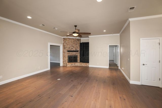 6829 GLENOAK Lane, Amarillo, TX 79109