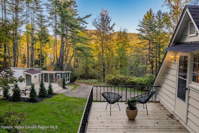 13-16 Torn Hill Road, Woodstock, NY 12409