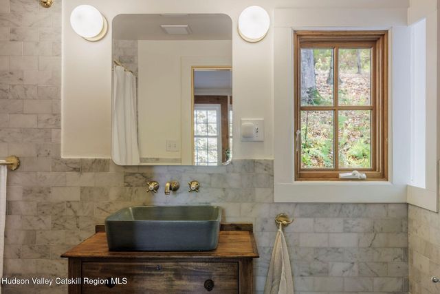 13-16 Torn Hill Road, Woodstock, NY 12409