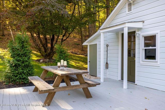 13-16 Torn Hill Road, Woodstock, NY 12409