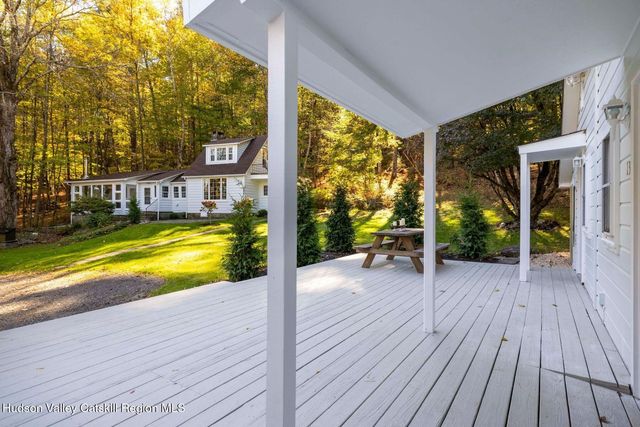 13-16 Torn Hill Road, Woodstock, NY 12409