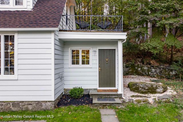 13-16 Torn Hill Road, Woodstock, NY 12409