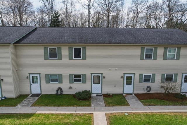 39 Densmore Drive, Essex Junction, VT 05452