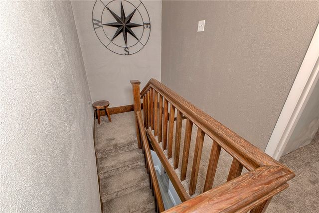 425 Welker St, Jeannette, PA 15644