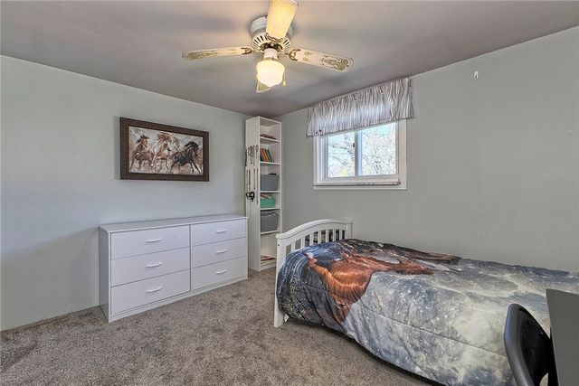 425 Welker St, Jeannette, PA 15644