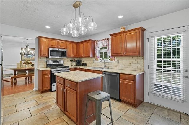264 Kendall Street, Newnan, GA 30263