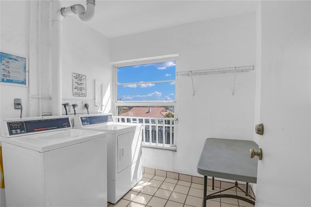 3000 NE 48th Court 302, Lighthouse Point, FL 33064