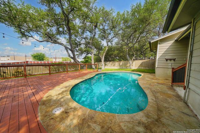 16907 Springhill, San Antonio, TX 78232