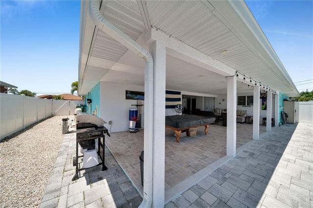 3221 SW 11TH PL, Cape Coral, FL 33914