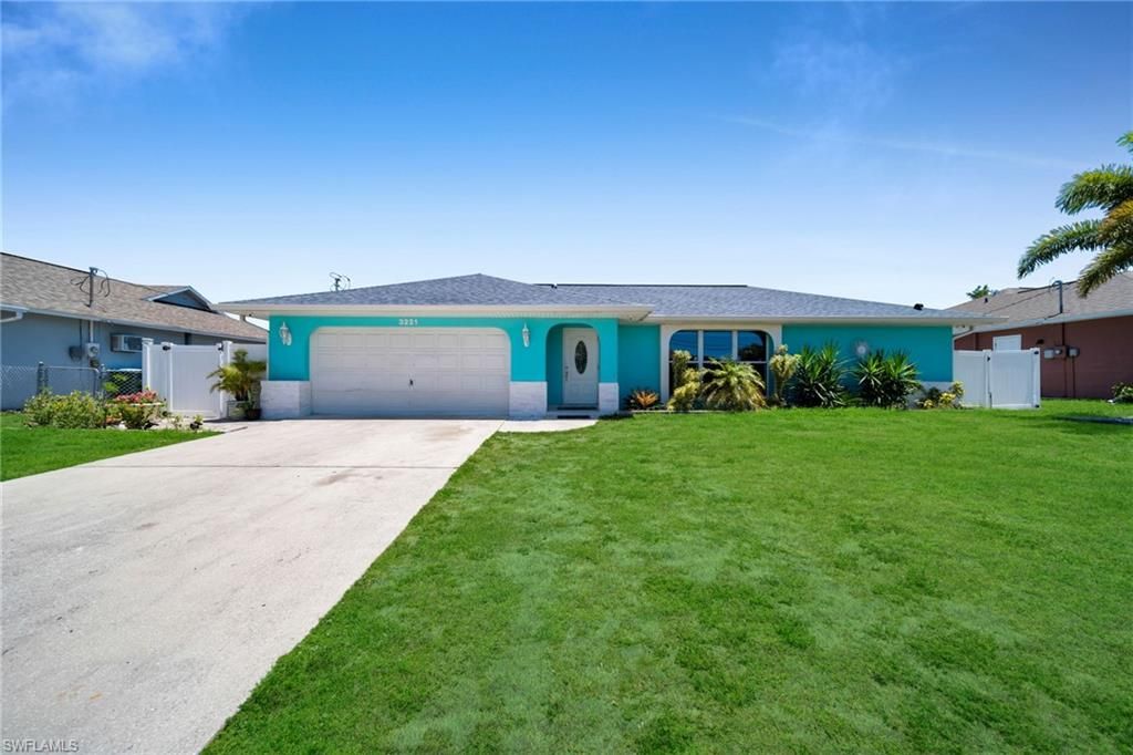 3221 SW 11TH PL, Cape Coral, FL 33914